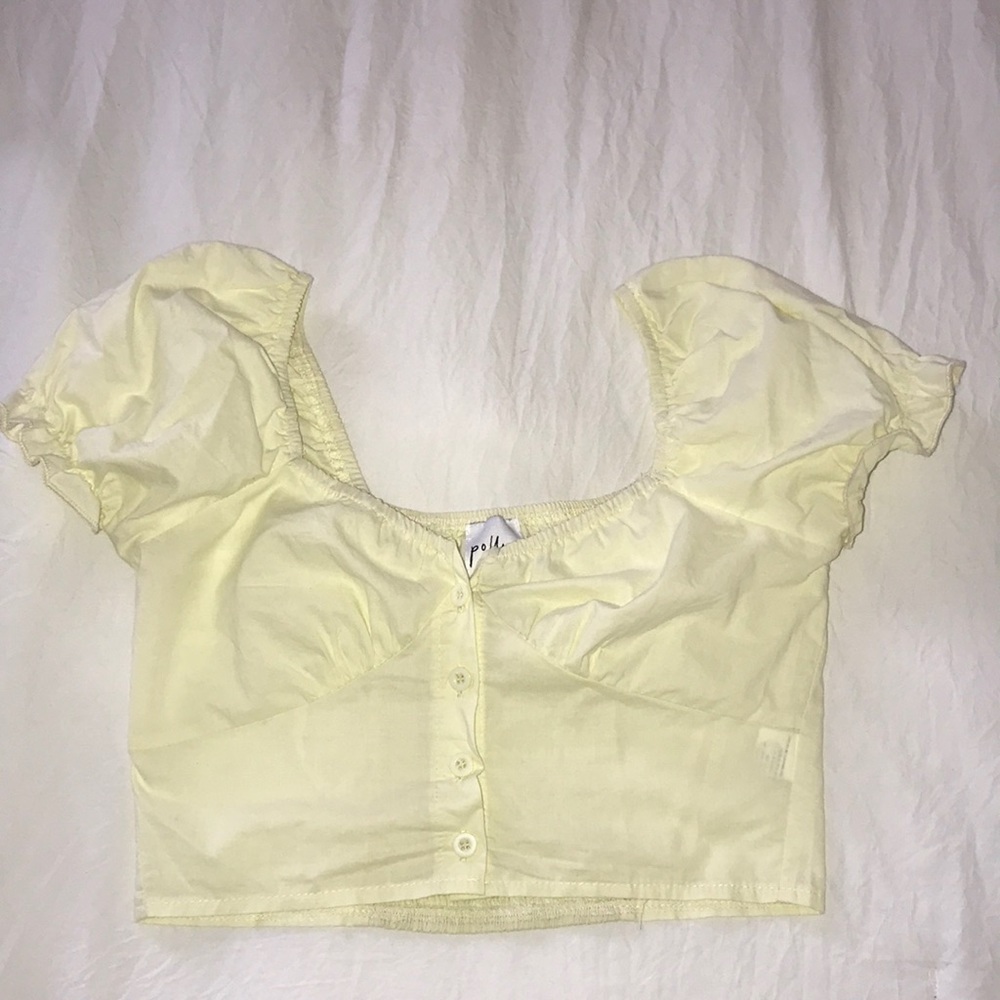 Princess Polly crop top💛